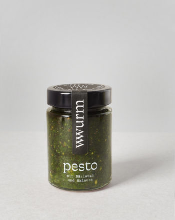 Pesto mit Bärlauch und Walnuss