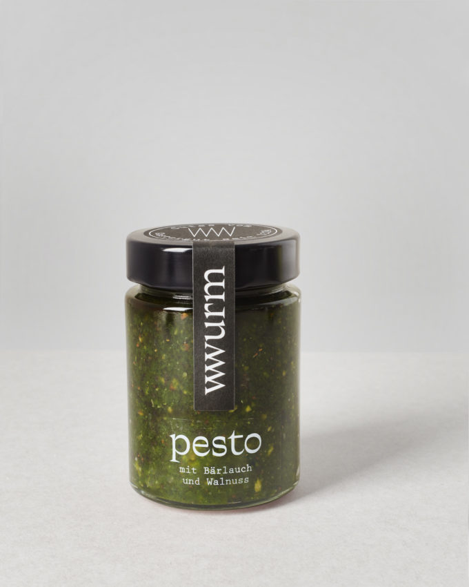 Pesto mit Bärlauch und Walnuss